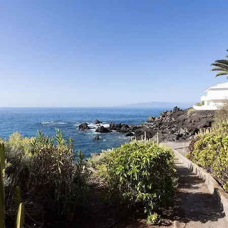 Pn 12 Puerto de Santiago (Tenerife)